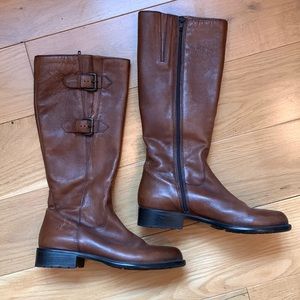 Clarks Brown Leather Boots Size 9 1/2